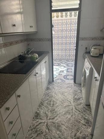 Sale of flat in Barrio La Veleta, Torrevieja
thumbnail 2