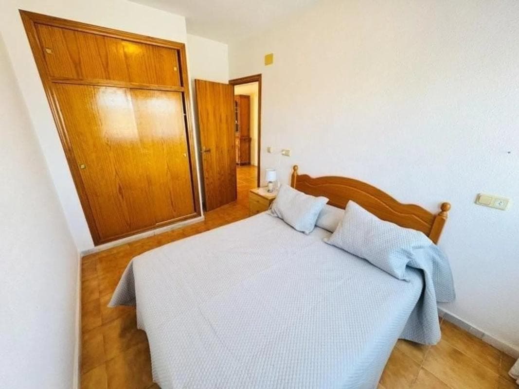 Venta de piso en Barrio Gaspar Perrelló, Torrevieja
photo 2