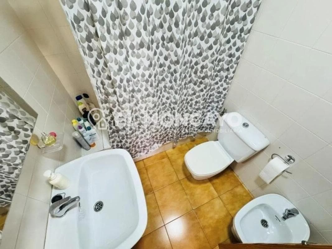 Venta de piso en Calle del Puerto Romano, Torrevieja
photo 3