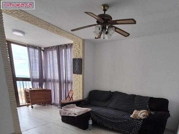 Venta de piso en Barrio Cabo Cervera, Torrevieja
thumbnail 1