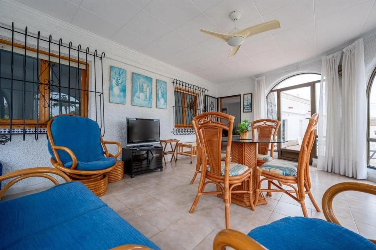 Venta de chalet independiente en Barrio La Siesta - El Salado - Torreta, Torrevieja
photo 4