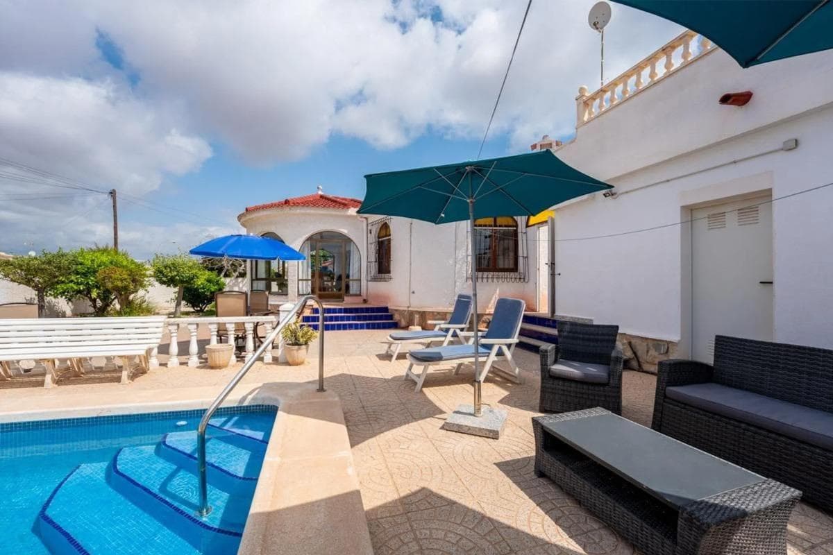 Venta de chalet independiente en Barrio La Siesta - El Salado - Torreta, Torrevieja
photo 5