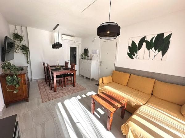 Chalet pareado en calle Lejona, 181 photo 1