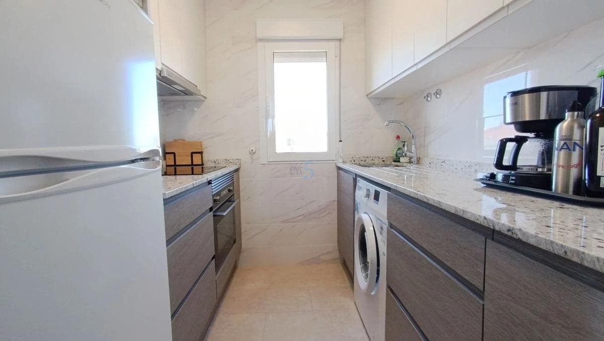 Venta de piso en Barrio La Siesta - El Salado - Torreta, Torrevieja
photo 3