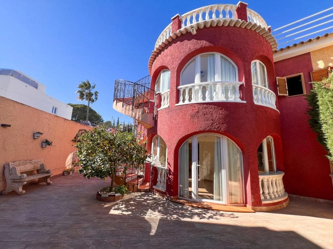 Propiedades en venta y alquiler en España photo 5