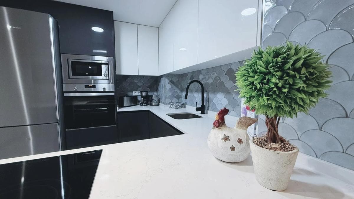 Sale of apartment in Calle Mar Baltico, Torrevieja
photo 2