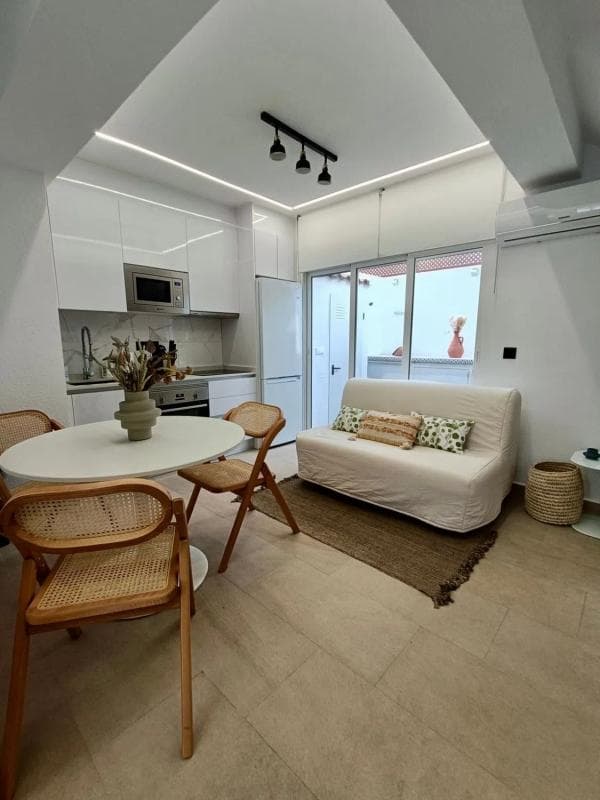 Sale of apartment in AV ALFREDO NOBEL, 193, Torrevieja
photo 4