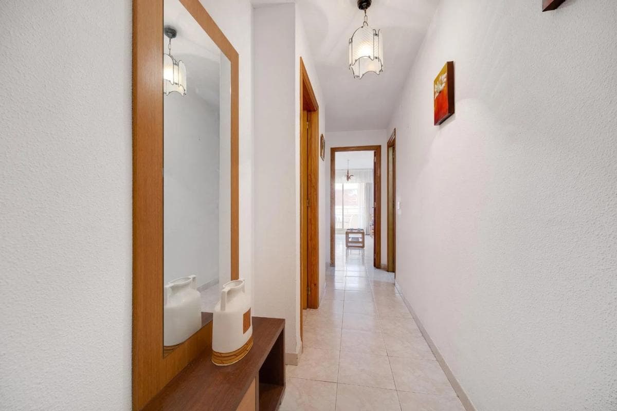 Продажа квартиры на Barrio Playa del Cura, Торревьеха
photo 2