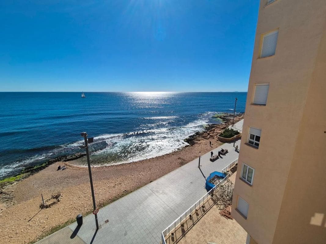 Sale of apartment in Calle Navegantes, 4, Torrevieja
photo 4