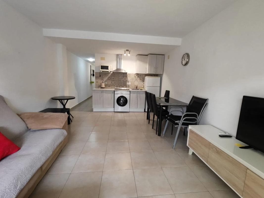 Продажа квартиры на Avenida de las Habaneras, Торревьеха
photo 3