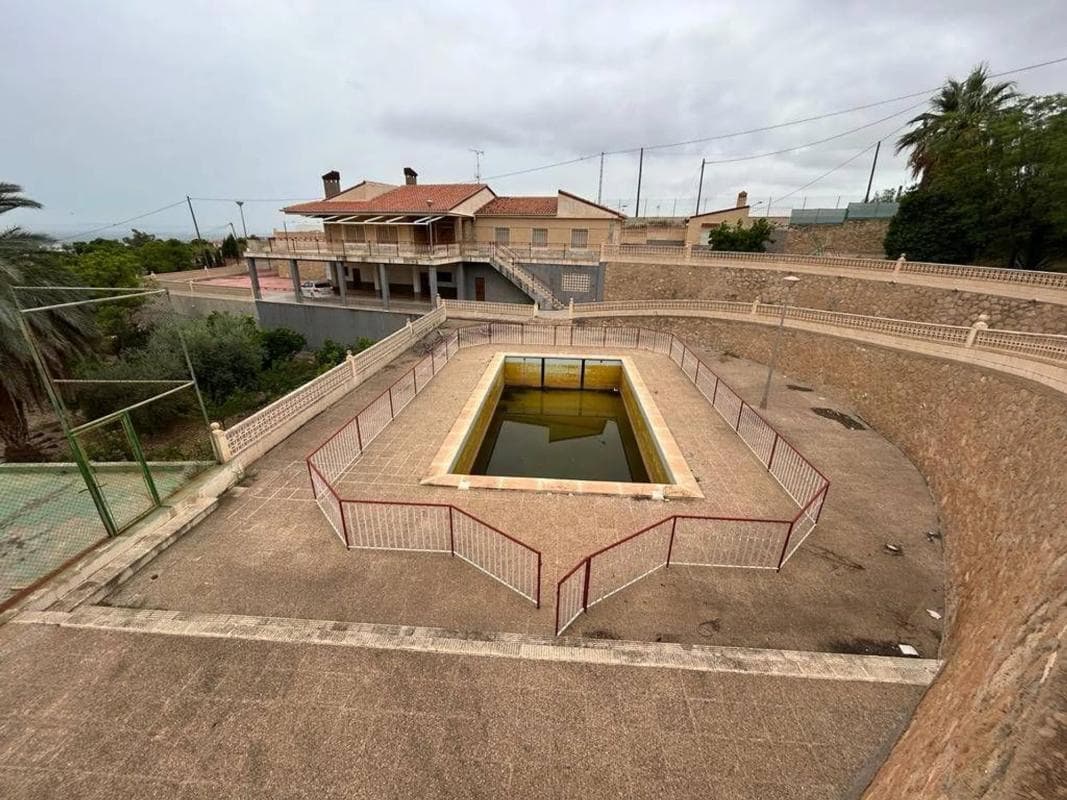 Propiedades en venta y alquiler en España photo 5
