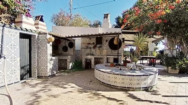 Chalet independiente en venta en Crevillente, Crevillente
thumbnail 1