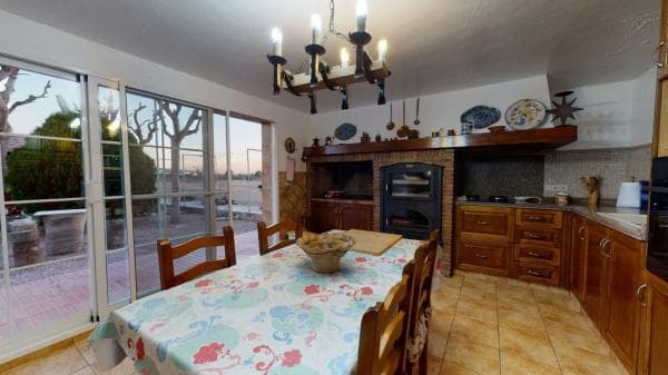 Chalet independiente en venta en Crevillente, Crevillente
thumbnail 1
