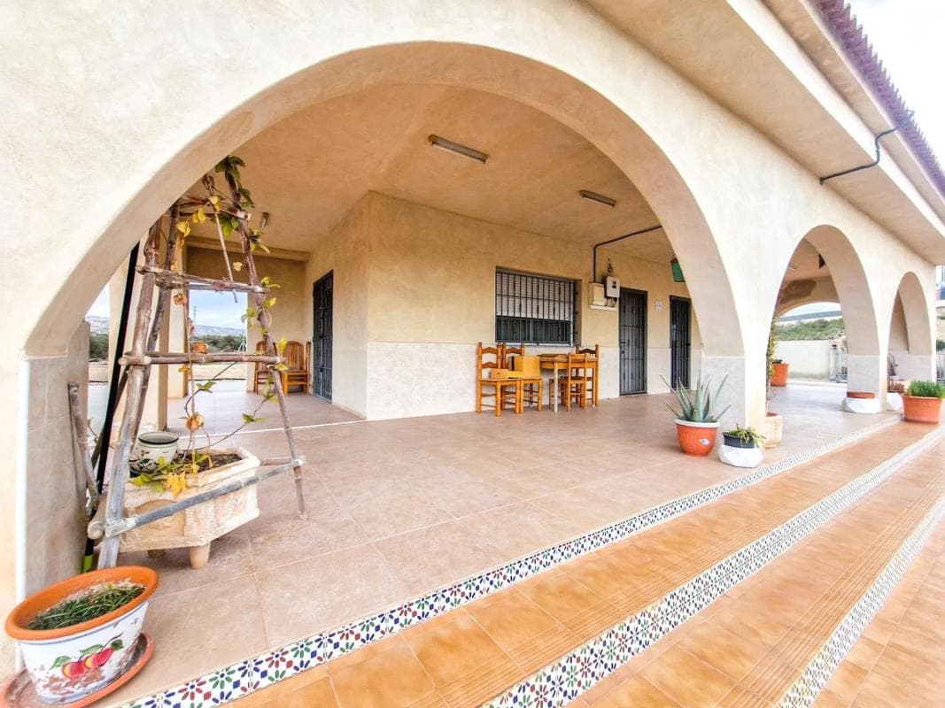 Venta de chalet independiente en Crevillente, Crevillente
photo 2