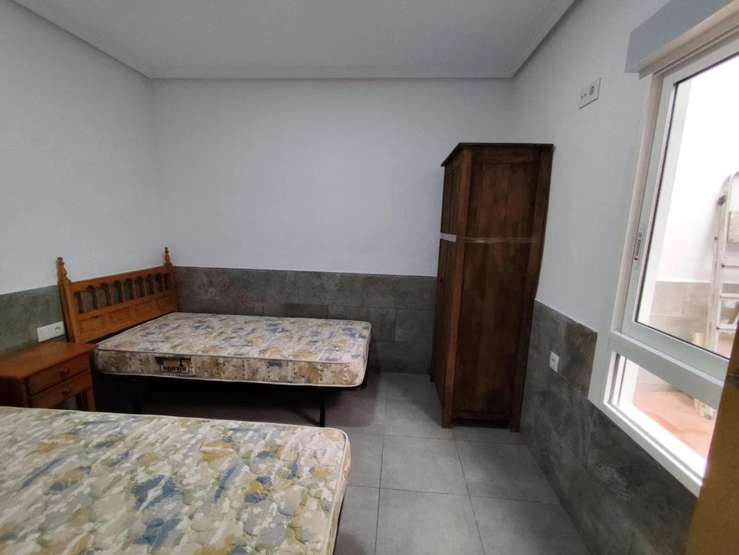 Venta de piso en Calle Antonio Gomis Vicente, Elche / Elx
photo 4