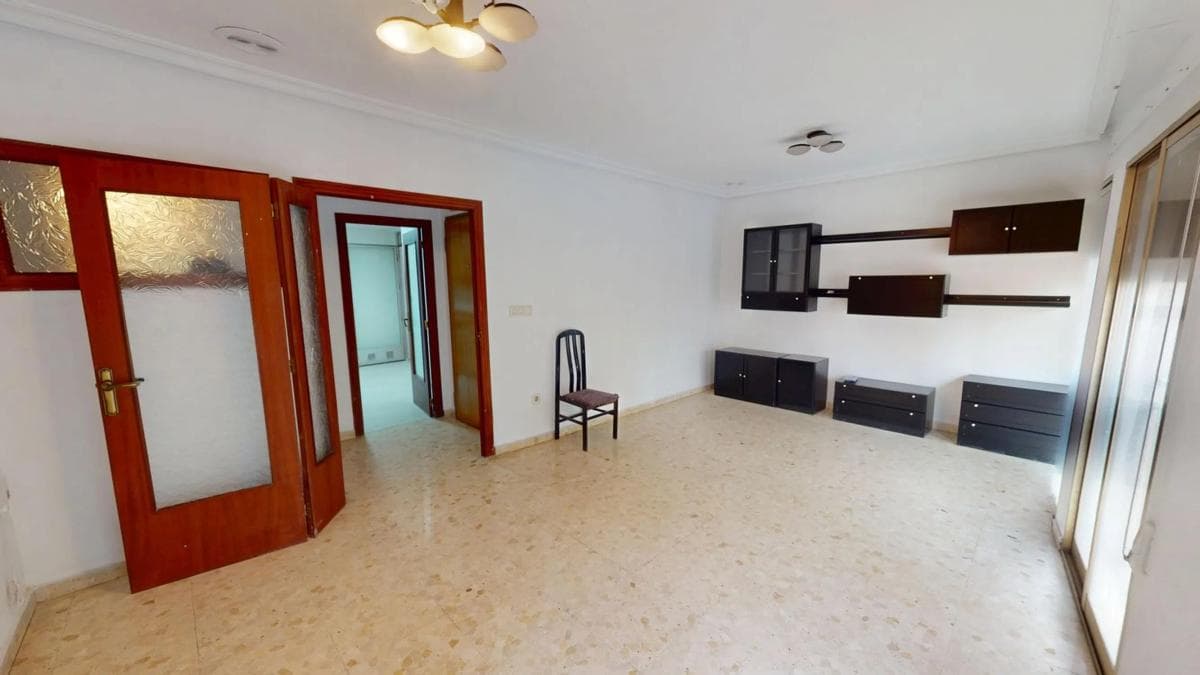 Venta de piso en Calle del Capità Antoni Mena, Elche / Elx
photo 2