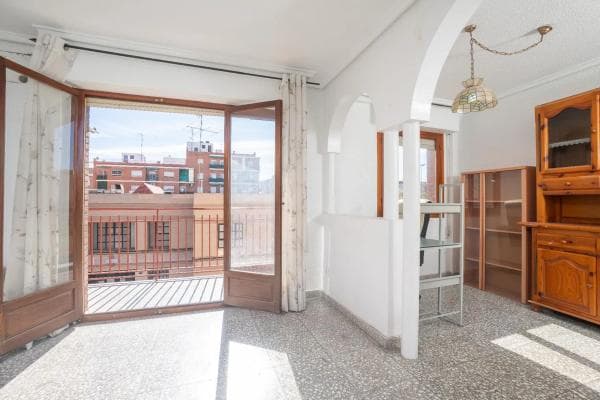 Venta de piso en Calle Diego Pascual Oliver, Elche / Elx
thumbnail 1
