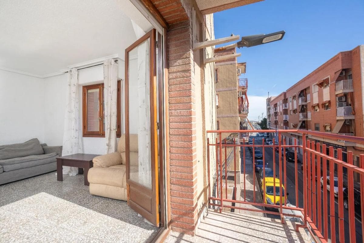 Venta de piso en Calle Diego Pascual Oliver, Elche / Elx
photo 4