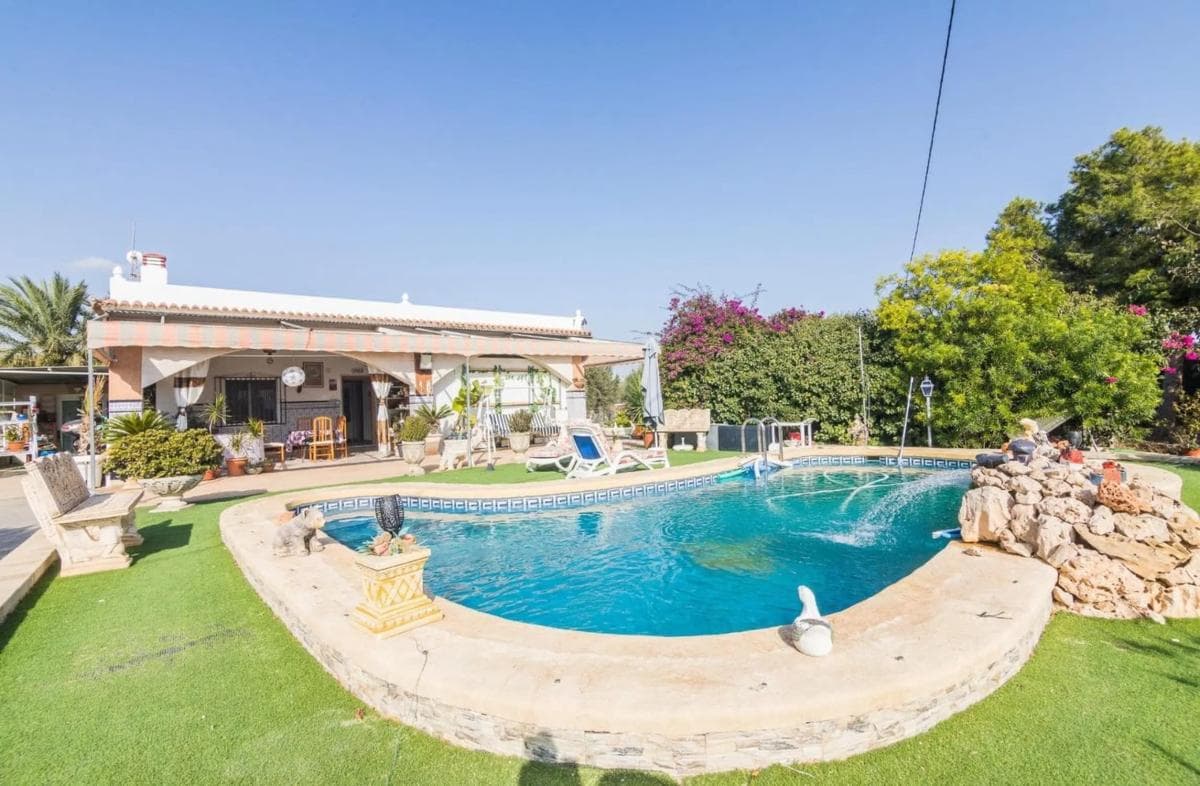 Venta de chalet independiente en Algoda-Matola-Llano de San José, Elche / Elx
photo 3