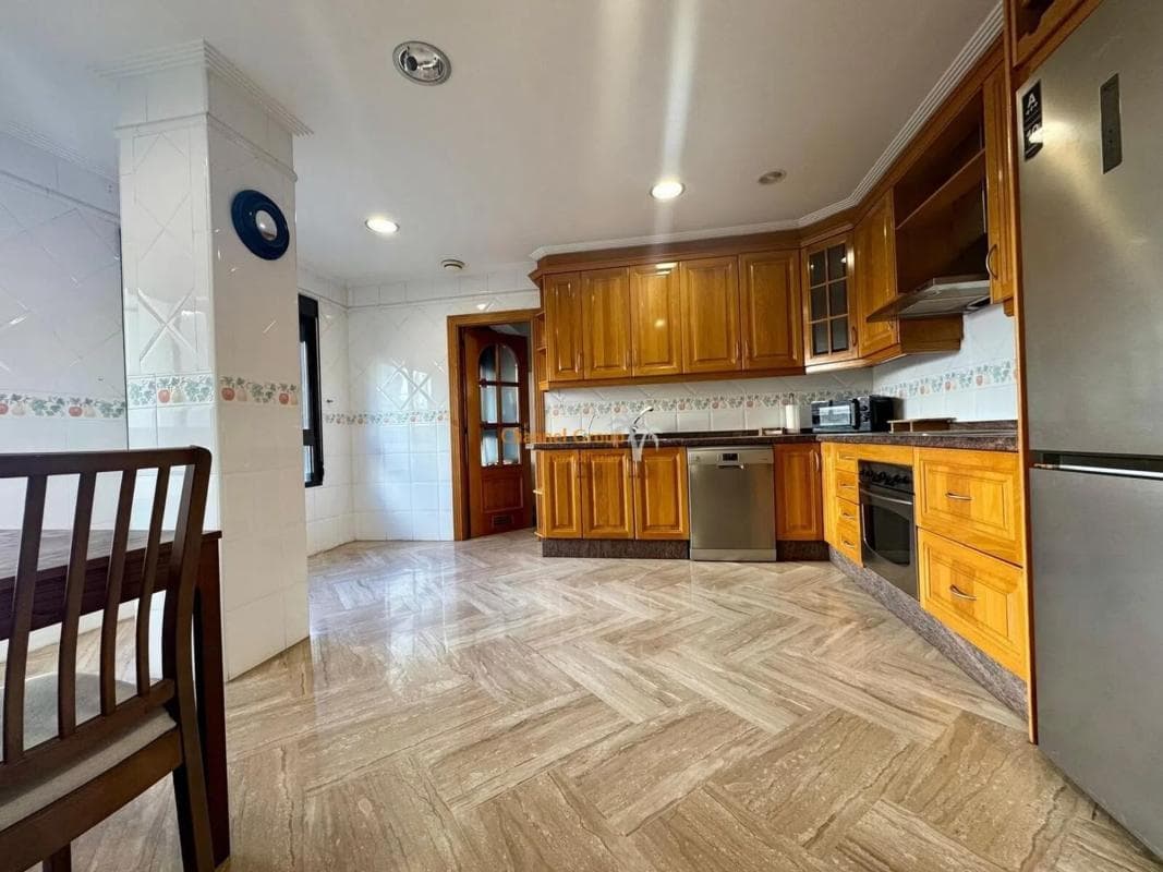 Venta de piso en Barrio Centro, Elche / Elx
photo 5