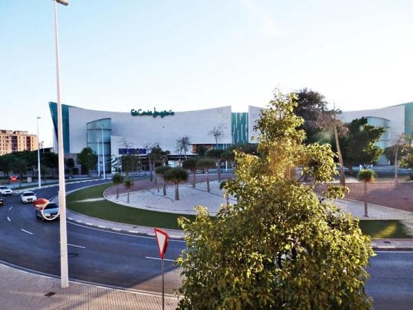 Venta de piso en Avenida de ľ Alcalde Ramón Pastor, Elche / Elx
photo 1