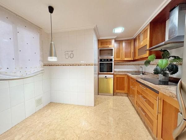 Venta de piso en Barrio Plaza Crevillente-Juzgados, Elche / Elx
photo 1