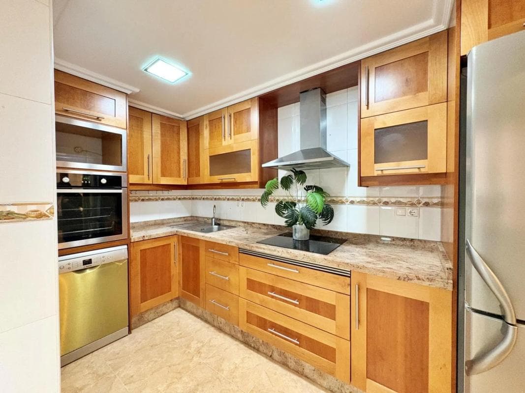 Venta de piso en Barrio Plaza Crevillente-Juzgados, Elche / Elx
photo 3