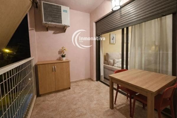 Venta de piso en Barrio San Crispín, Elche / Elx
thumbnail 2