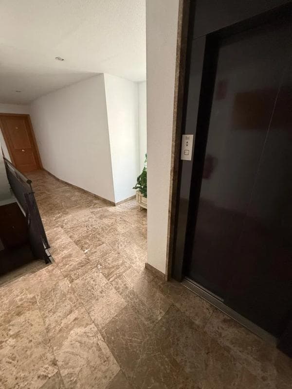 Venta de piso en Calle Alfredo Sánchez Torres, Elche / Elx
photo 2
