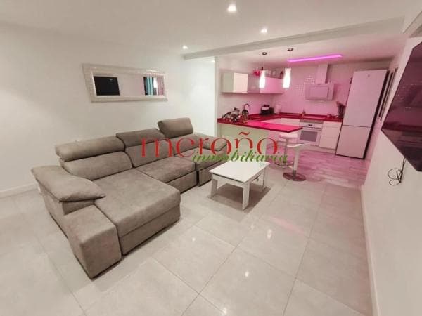 Venta de piso en Barrio Portes Encarnades-Torreta-Portalada, Elche / Elx
photo 1