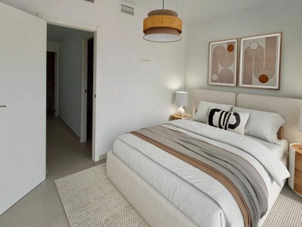 Chalet adosado en venta en Calle Malta, 28 , Gran Alacant thumbnail 2