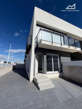 Chalet independiente en venta en Monte y Mar, Gran Alacant
photo 1