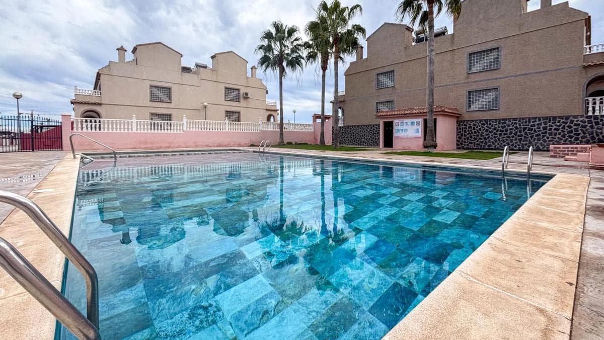 Venta de chalet adosado en Calle De Creta , Gran Alacant photo 5