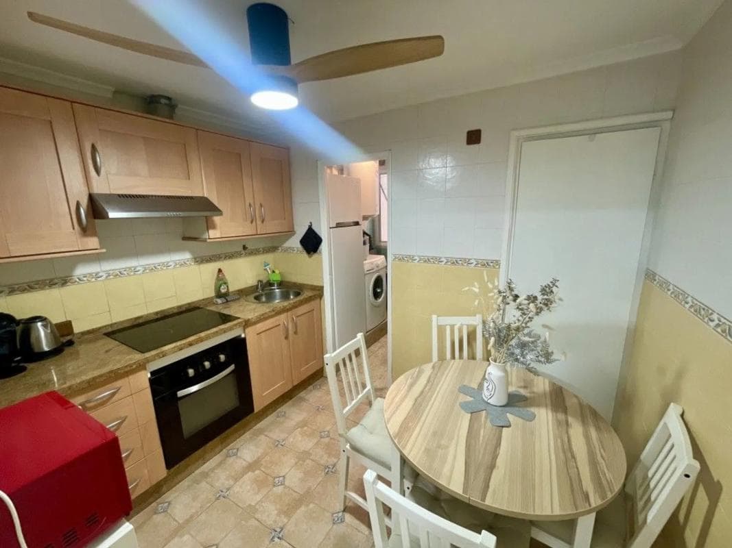 Venta de piso en Avenida Canalejas, Santa Pola
photo 3