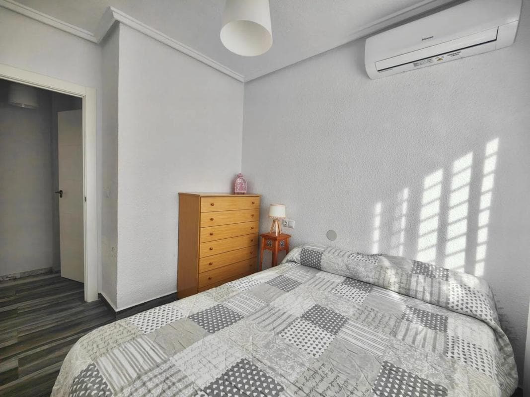 Venta de chalet adosado en Tamarit - Playa Lissa , Santa Pola photo 2