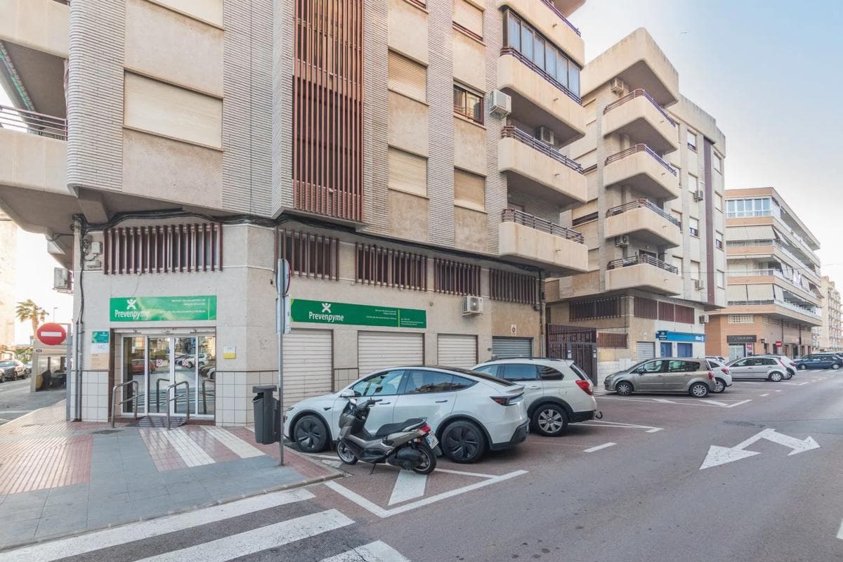 Venta de piso en Avenida Canalejas, Santa Pola
photo 5