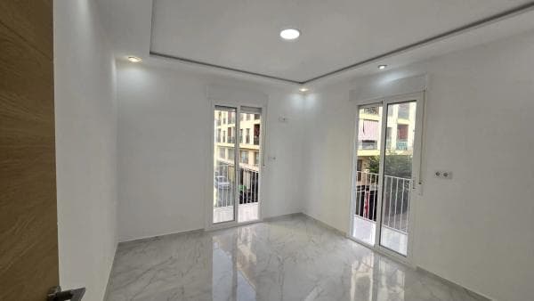 Продажа квартиры на Calle Santa Isabel, Санта Пола
thumbnail 1