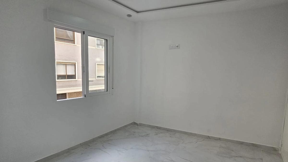 Venta de piso en Calle Santa Isabel, Santa Pola
photo 5