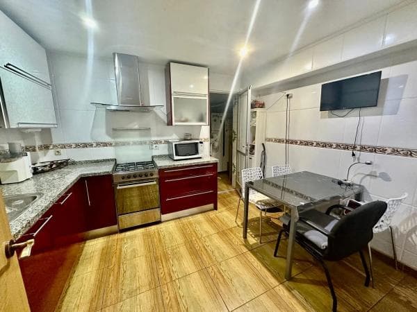 Venta de piso en Calle Lira, Alicante / Alacant
thumbnail 2