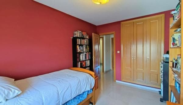 Venta de piso en Barrio La Florida, Alicante / Alacant
photo 1