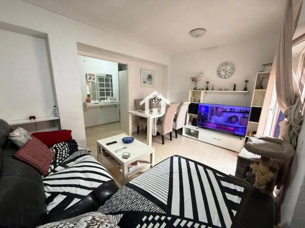 Venta de piso en Calle de los Doscientos, Alicante / Alacant
photo 1