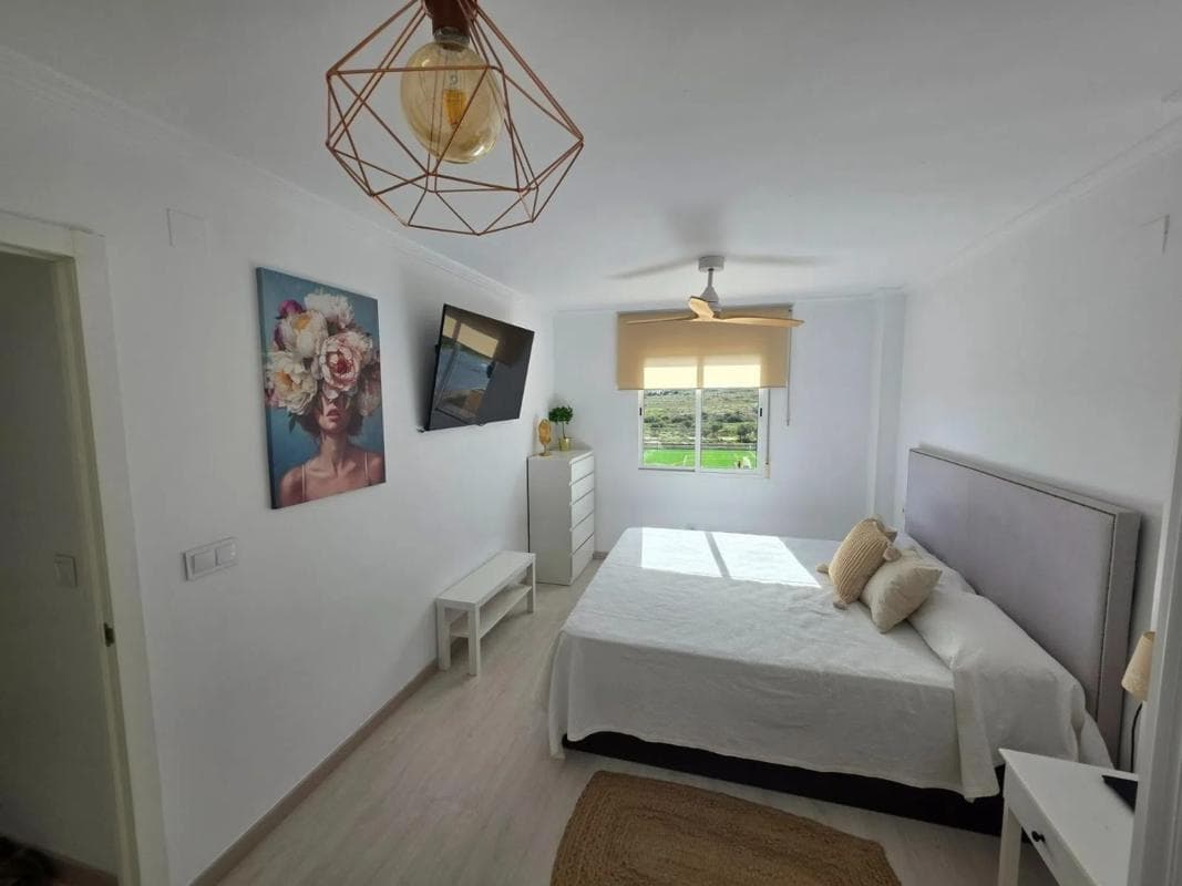 Venta de piso en Barrio El Palmeral-Urbanova-Tabarca, Alicante / Alacant
photo 5