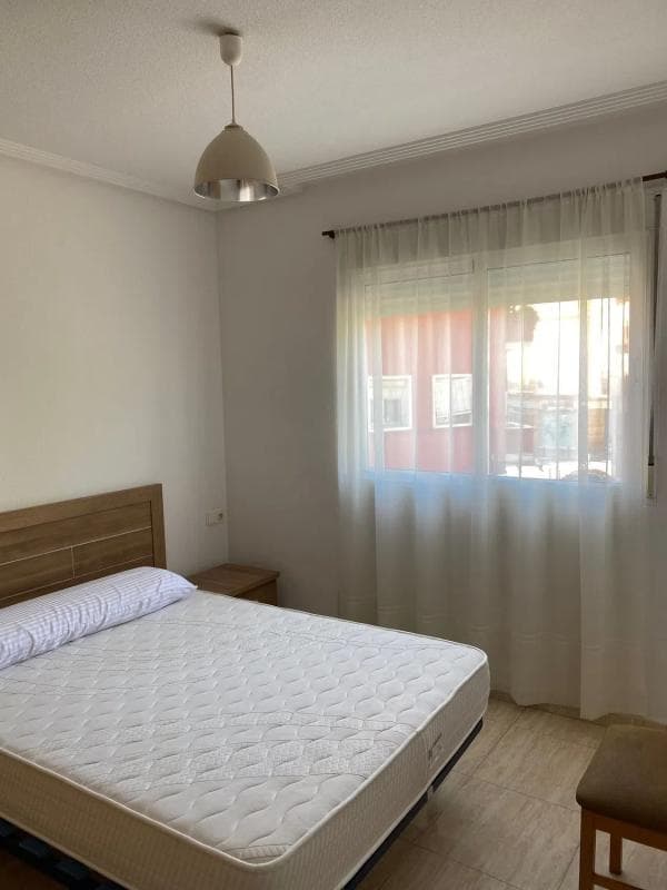 Venta de piso en Calle Rigel, 35, Alicante / Alacant
photo 2