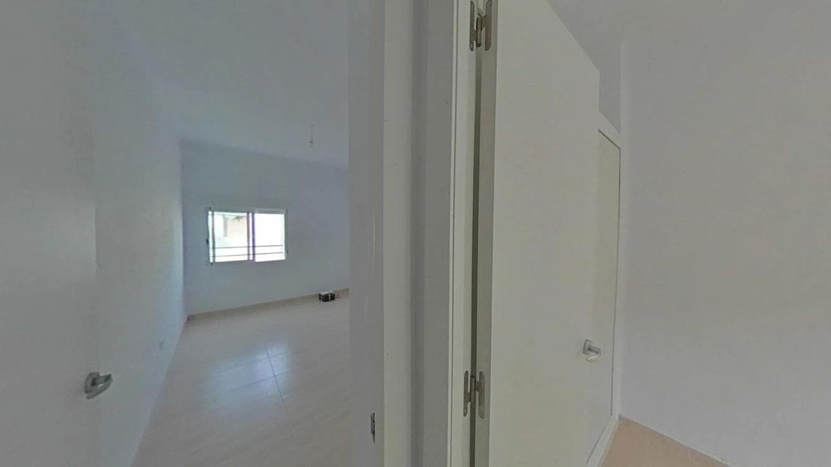 Venta de piso en Calle Profesores Hermanos Muñoz, Alicante / Alacant
photo 5