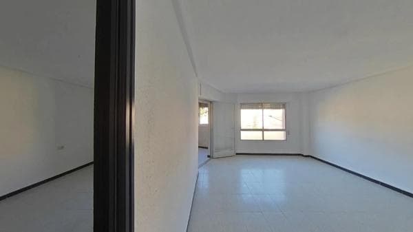 Venta de piso en Calle Porvenir del Obrero, Alicante / Alacant
thumbnail 2