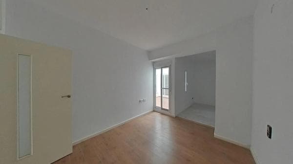 Venta de piso en Calle Alberola, Alicante / Alacant
thumbnail 2