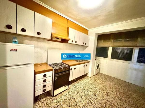 Venta de piso en Barrio La Florida Portazgo, Alicante / Alacant
thumbnail 2