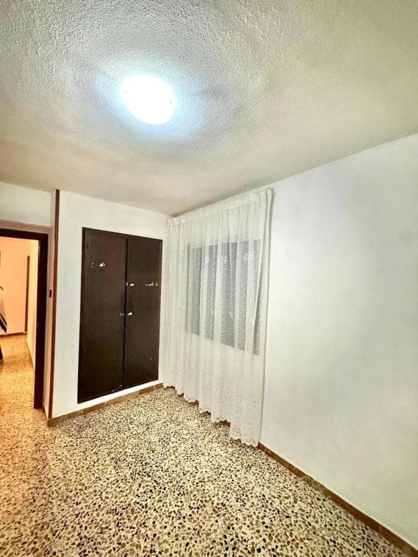 Venta de piso en Barrio La Florida Portazgo, Alicante / Alacant
photo 5
