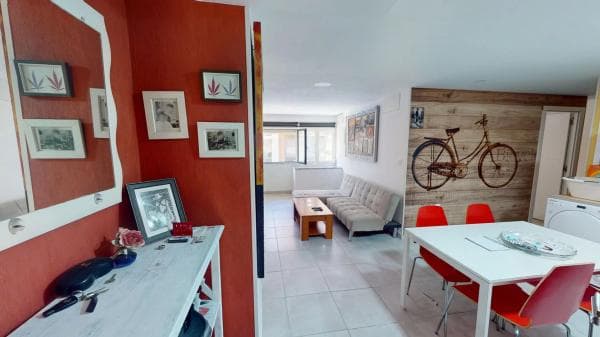 Venta de piso en Calle Sociedad Cultural Deportiva Betis Florida, Alicante / Alacant
photo 1