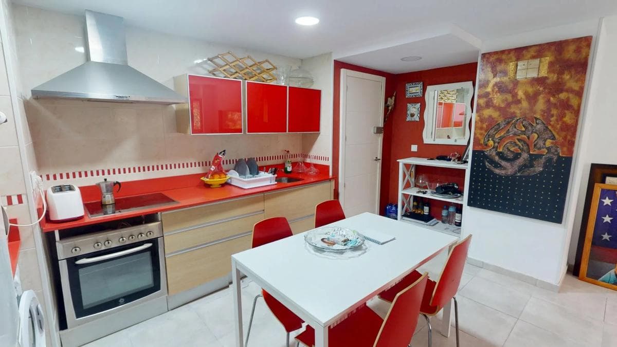 Venta de piso en Calle Sociedad Cultural Deportiva Betis Florida, Alicante / Alacant
photo 4